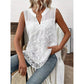 🌸 50% RABATT NU! ✨ Luftig och elegant blus med blommig spetsdetalj – feminin V-ringning & romantisk stil 🕊️ Garderobsfavorit för vardag & fest