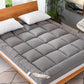 🛏️ 50% RABATT NU!☁️ Soft Quilted Mattress Topper – molnlik komfort, dubbelsidig design & andningsbar – perfekt för en djupare och mer återställande sömn ✨🛌